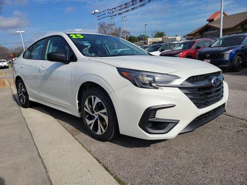 2025 Subaru Legacy Base