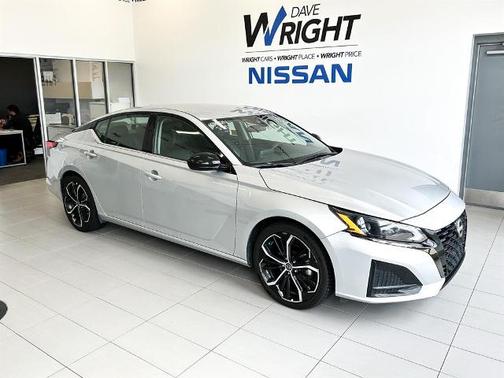 2023 Nissan Altima 2.5 SR