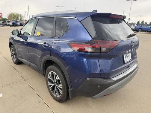Caspian Blue 2022 Nissan Rogue SV