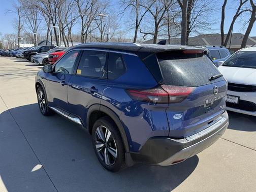 2 Tone Blue / Black 2023 Nissan Rogue SL