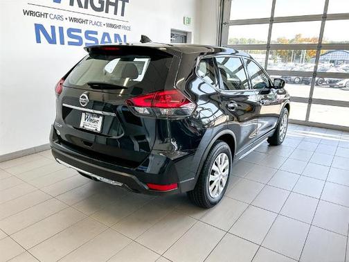 2020 Nissan Rogue S