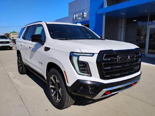 Summit White 2026 GMC Yukon 4WD AT4 Ultimate