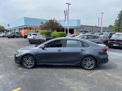 2023 Kia Forte GT-Line