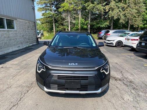 2023 Kia Niro EX