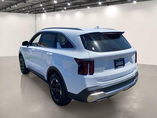 Glacial White Pearl 2024 Kia Sorento S