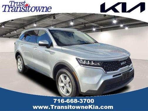 2022 Kia Sorento LX
