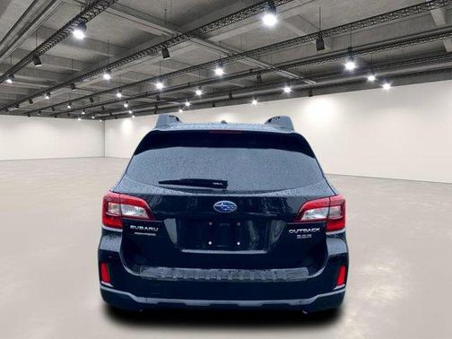 2015 Subaru Outback 3.6R Limited