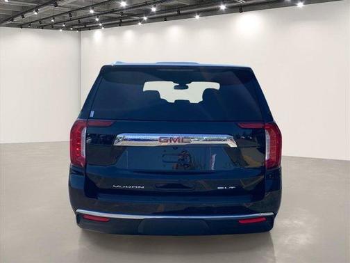 Onyx Black 2022 GMC Yukon SLT