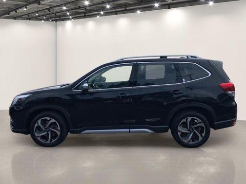 Crystal Black Silica 2023 Subaru Forester Touring