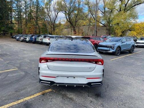 2023 Kia K5 GT-Line