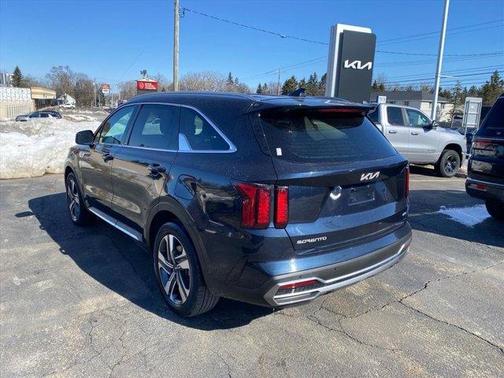 2023 Kia Sorento Hybrid EX
