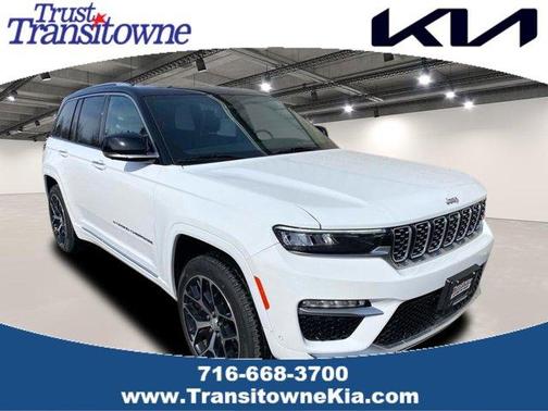 2022 Jeep Grand Cherokee Summit