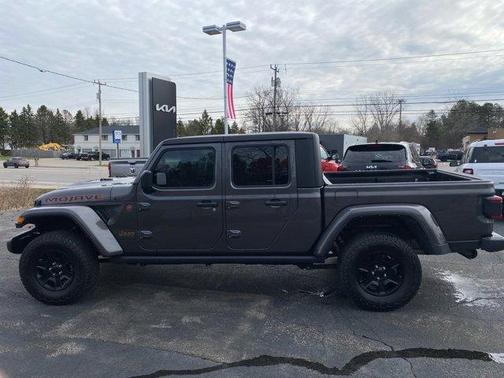 Granite Crystal Clearcoat Metallic 2022 Jeep Gladiator Mojave