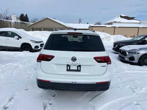 2022 Volkswagen Tiguan 2.0T S
