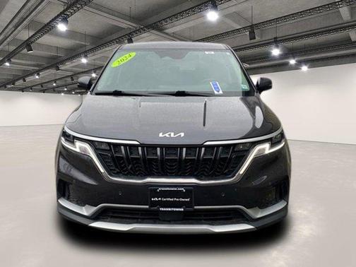 2024 Kia Carnival EX