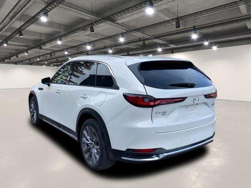 2024 Mazda CX-90 Premium Plus
