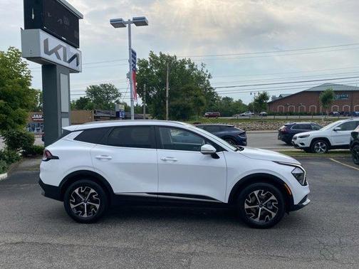 2023 Kia Sportage EX