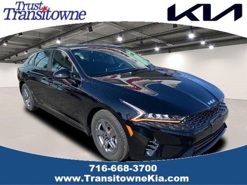 2022 Kia K5 LXS