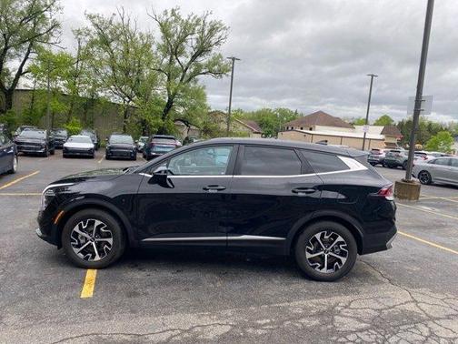 2024 Kia Sportage EX