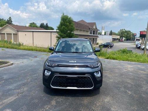 2022 Kia Soul LX
