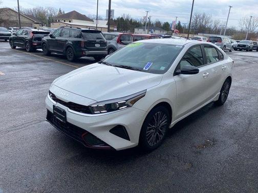 2022 Kia Forte GT-Line