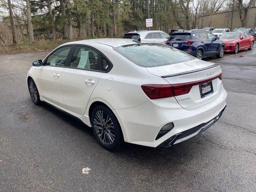 2022 Kia Forte GT-Line
