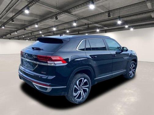 2022 Volkswagen Atlas Cross Sport 2.0T SEL