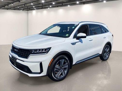 Snow White Pearl 2023 Kia Sorento Hybrid EX