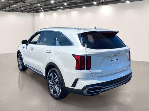Snow White Pearl 2023 Kia Sorento Hybrid EX