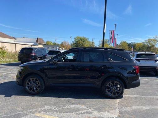 2022 Kia Sorento X-Line EX