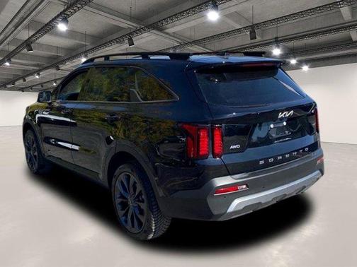 2022 Kia Sorento X-Line EX