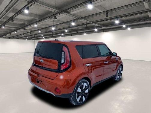 2019 Kia Soul +