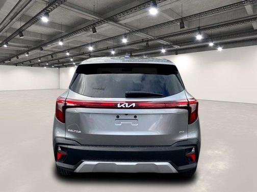 2024 Kia Seltos LX