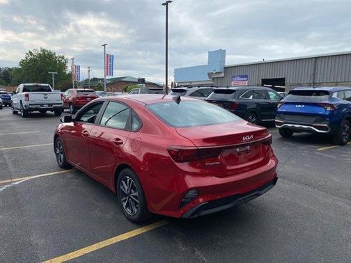2022 Kia Forte LXS