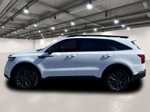 2022 Kia Sorento X-Line EX