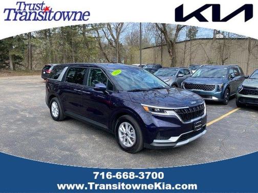 2023 Kia Carnival LX