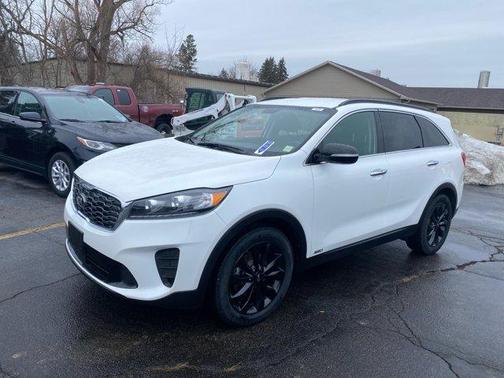 Snow White Pearl 2020 Kia Sorento S