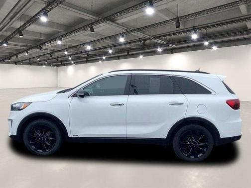 2020 Kia Sorento S