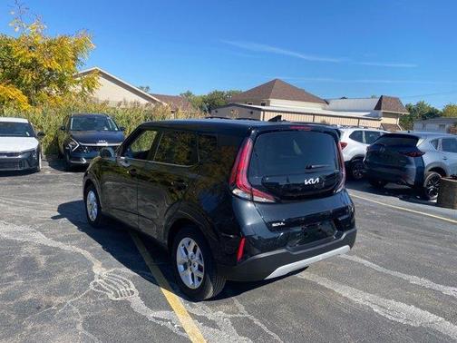 2024 Kia Soul LX