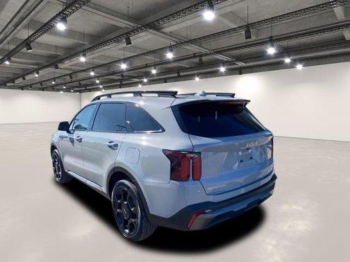 2024 Kia Sorento X-Line EX