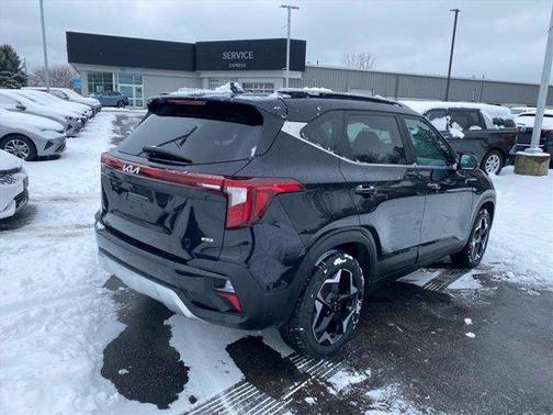 2024 Kia Seltos EX