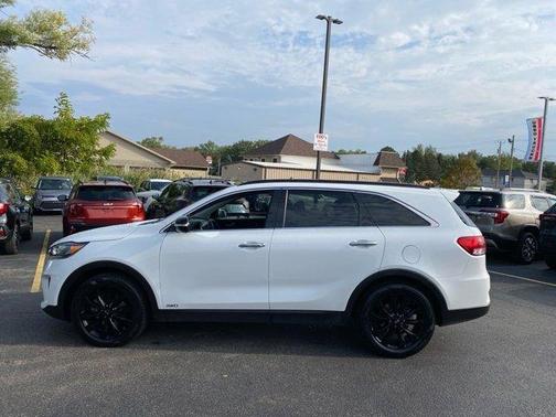 2019 Kia Sorento S