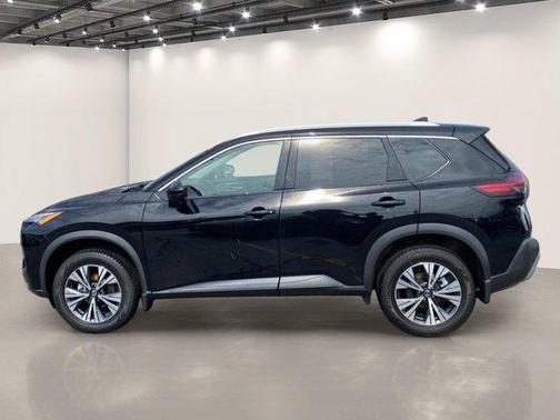 Black 2021 Nissan Rogue SV