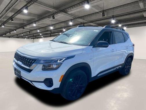2023 Kia Seltos Nightfall