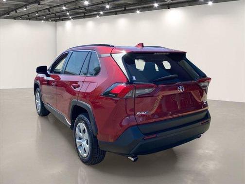 Pearl 2019 Toyota RAV4 LE