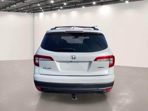 Platinum White Pearl 2021 Honda Pilot Special Edition