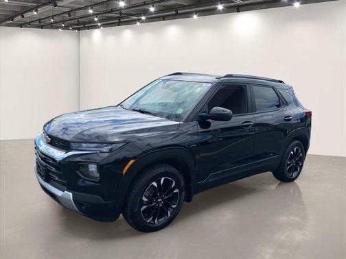 Mosaic Black Metallic 2021 Chevrolet Trailblazer LT