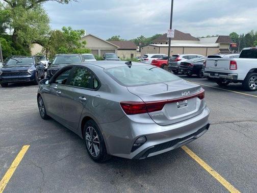 2024 Kia Forte LXS