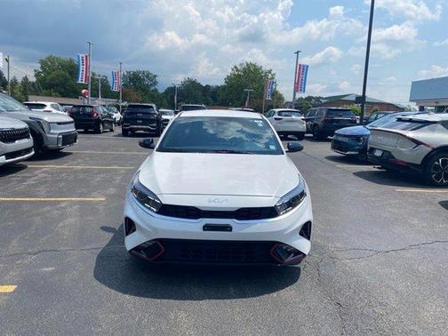 2023 Kia Forte GT-Line