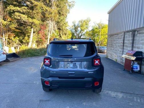 2022 Jeep Renegade Latitude